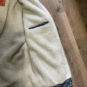 Levi’s denim Sherpa trucker jacket